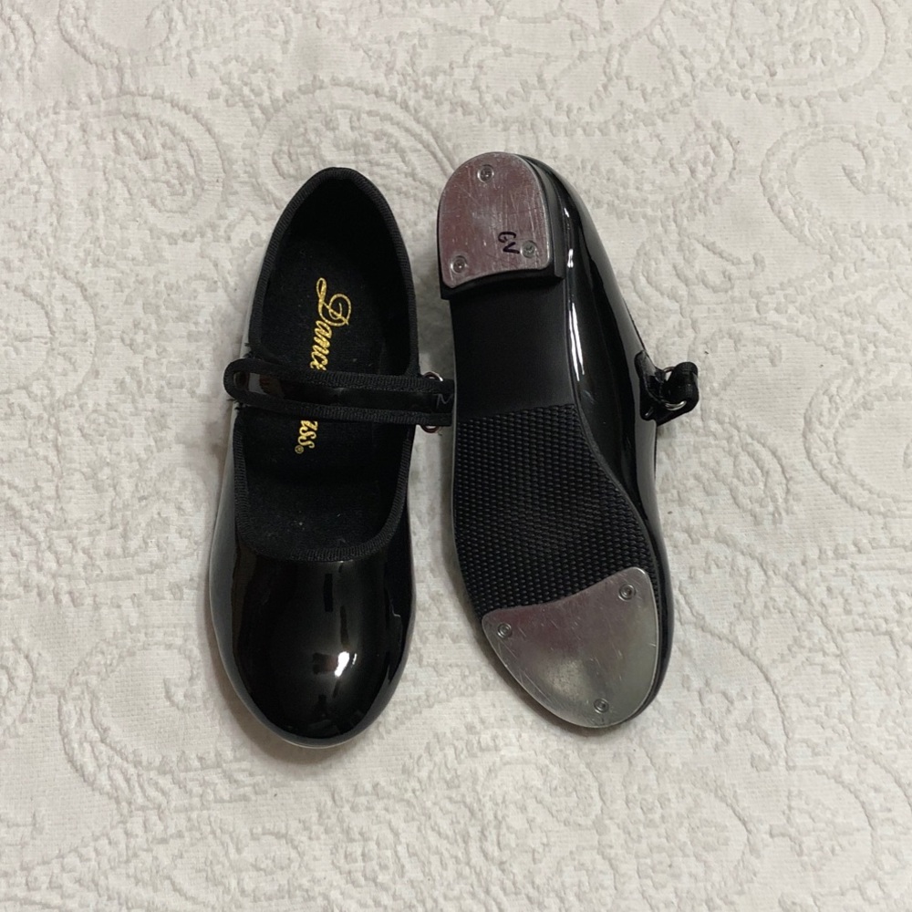 Dance Class Size 1.5M Black Patent Mary Jane Tap Shoes